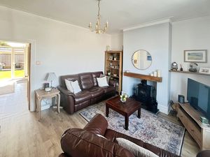 Lounge- click for photo gallery